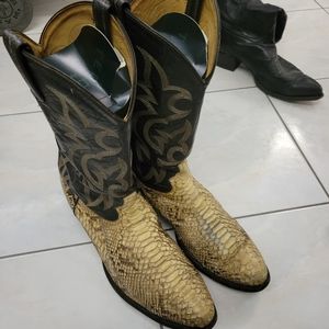 Python skin cowboy boots Tony Lama 13